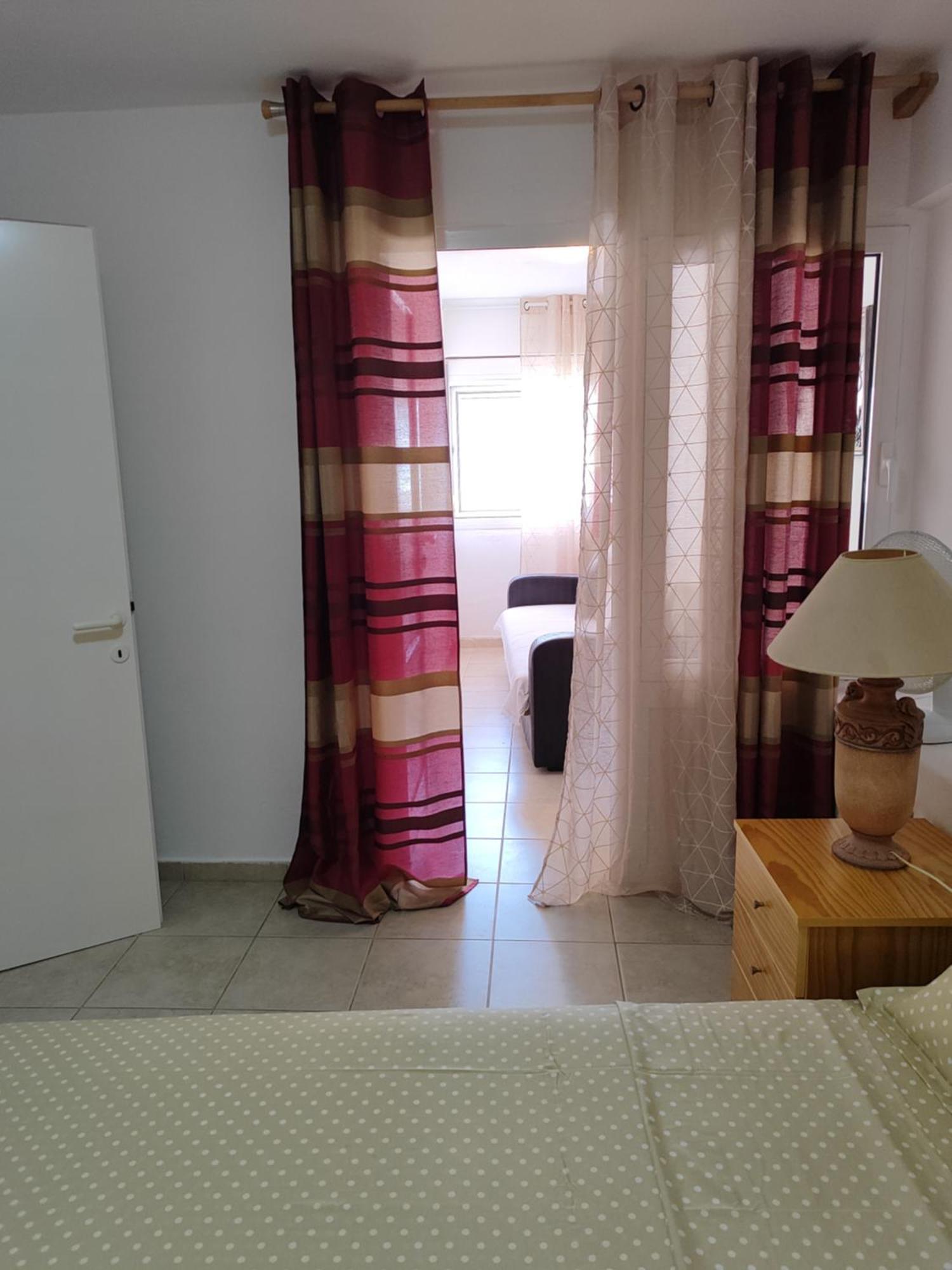 מטהמורפוסי Maisonette Wave מראה חיצוני תמונה