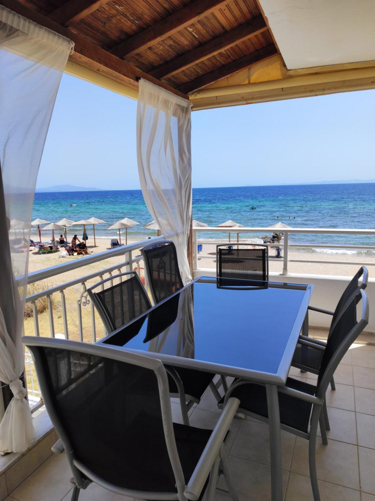 מטהמורפוסי Maisonette Wave מראה חיצוני תמונה